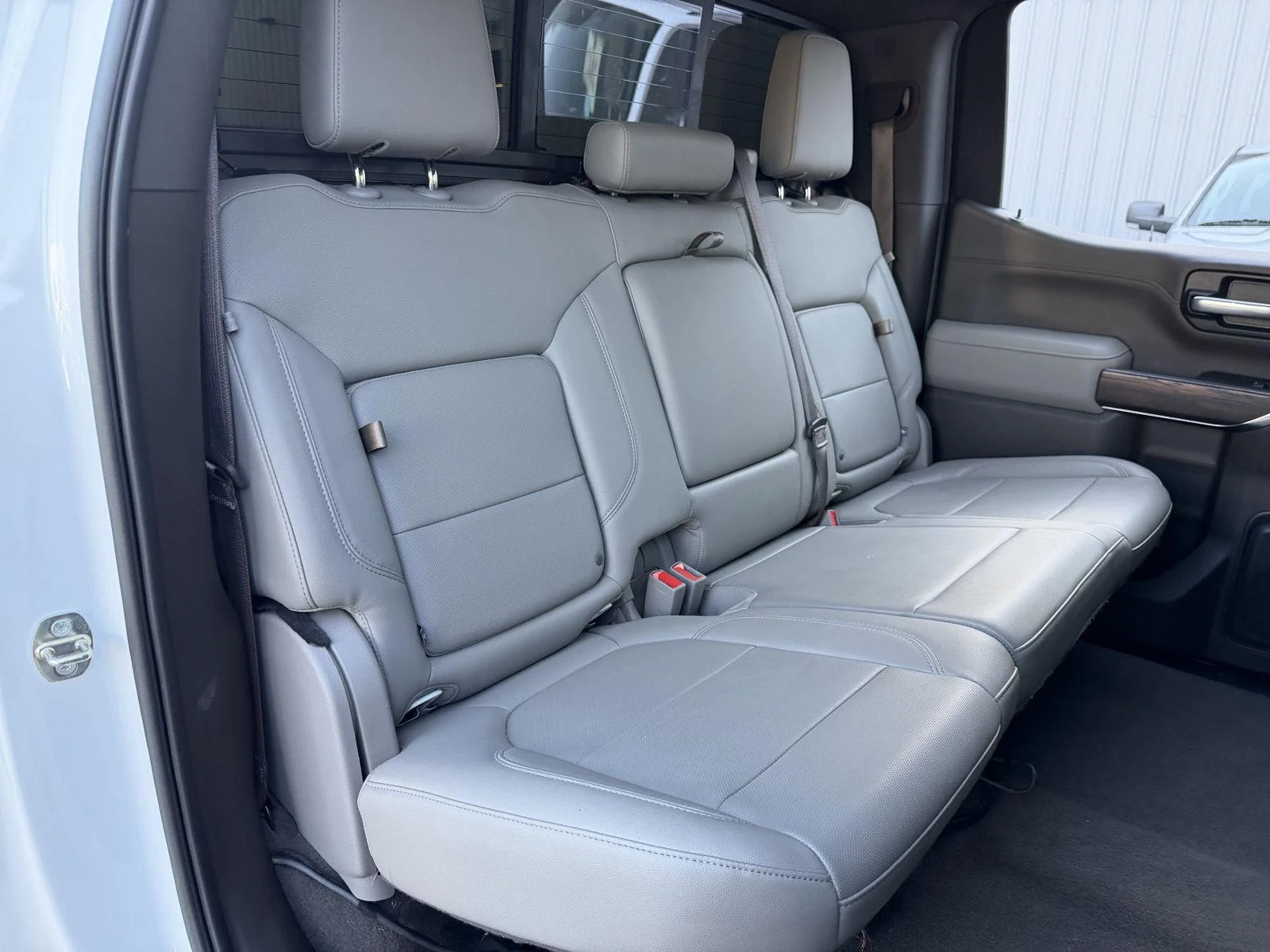 Used 2020 Summit White GMC SLT image 19