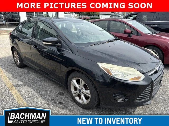 Used 2014 Ford Focus SE with VIN 1FADP3F24EL414529 for sale in Jeffersonville, IN