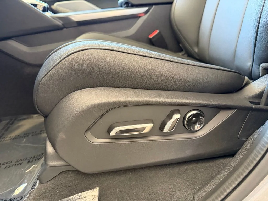 New 2026 Liquid Carbon Metallic Acura Base image 14