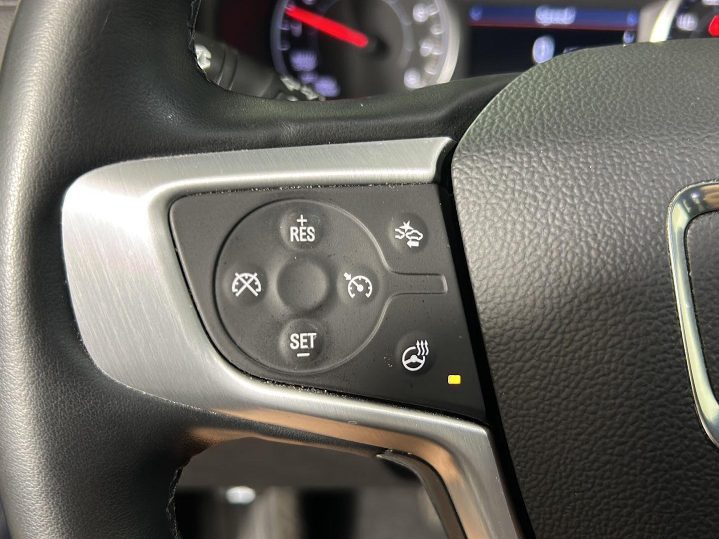 Used 2024 Downpour Metallic GMC SLT image 22