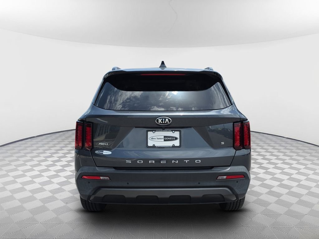 2021 Kia Sorento S - Photo 7