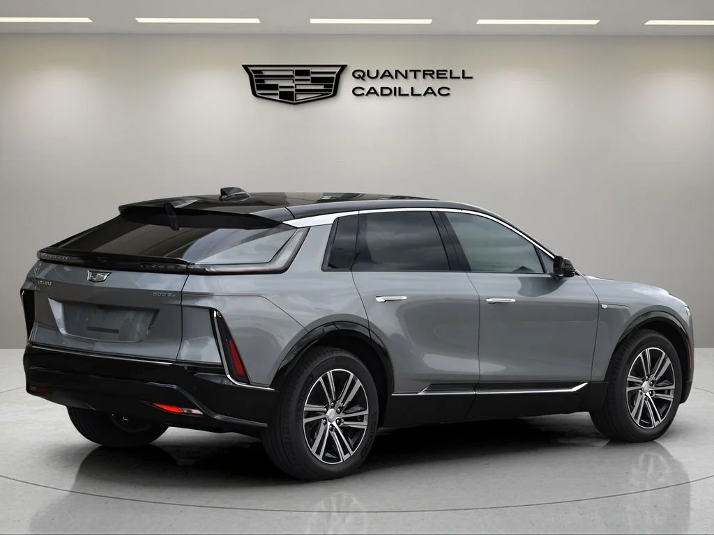 Used 2025 Argent Silver Metallic Cadillac Luxury 1 image 4