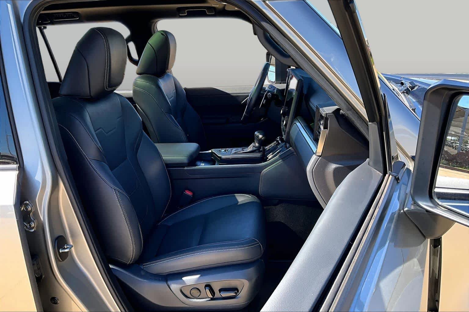 Used 2025 Atomic Silver Lexus Luxury+ image 17