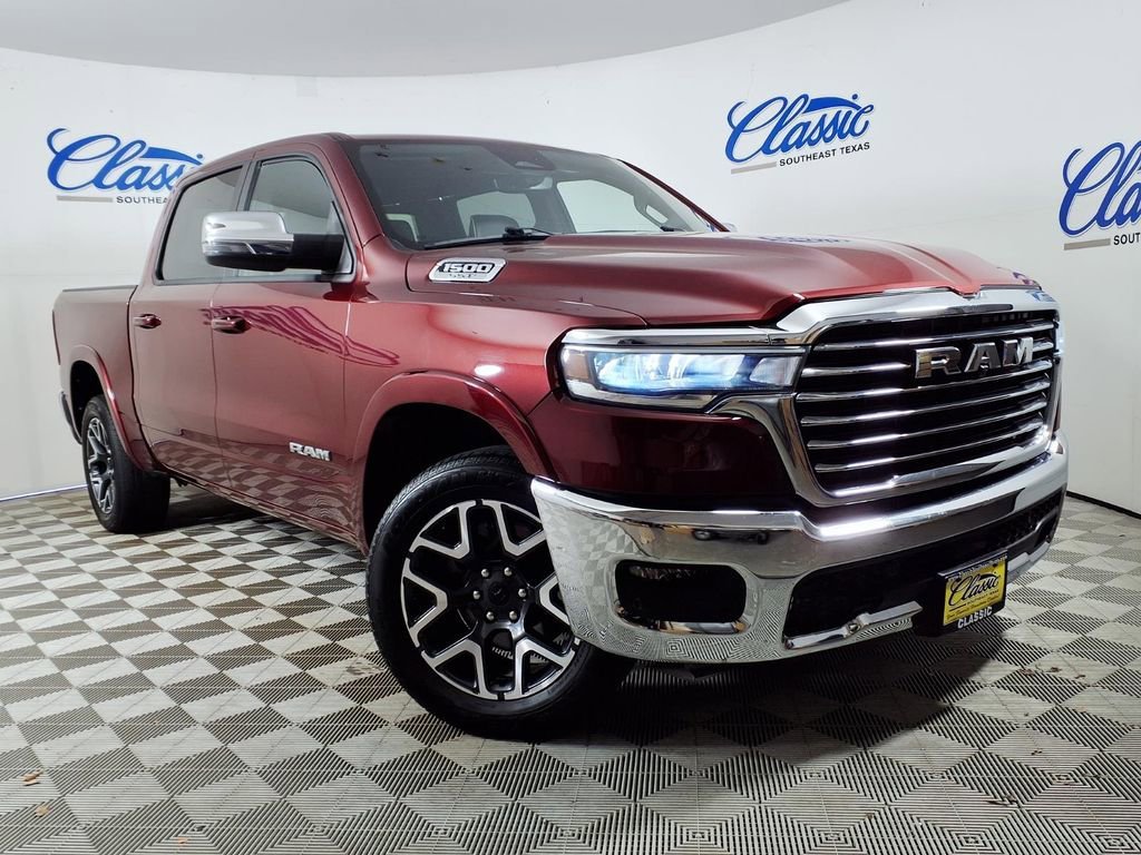 2025 RAM 1500 Laramie 4x4 Crew Cab 5'7's photo