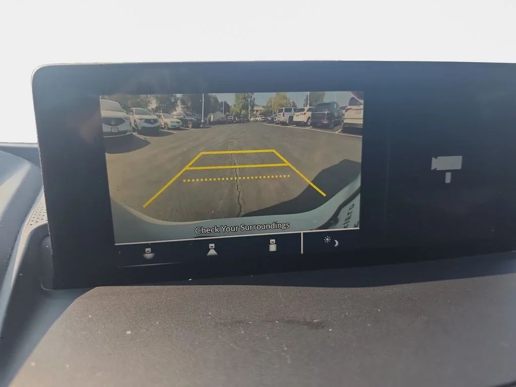 Used 2021  Acura Base image 16