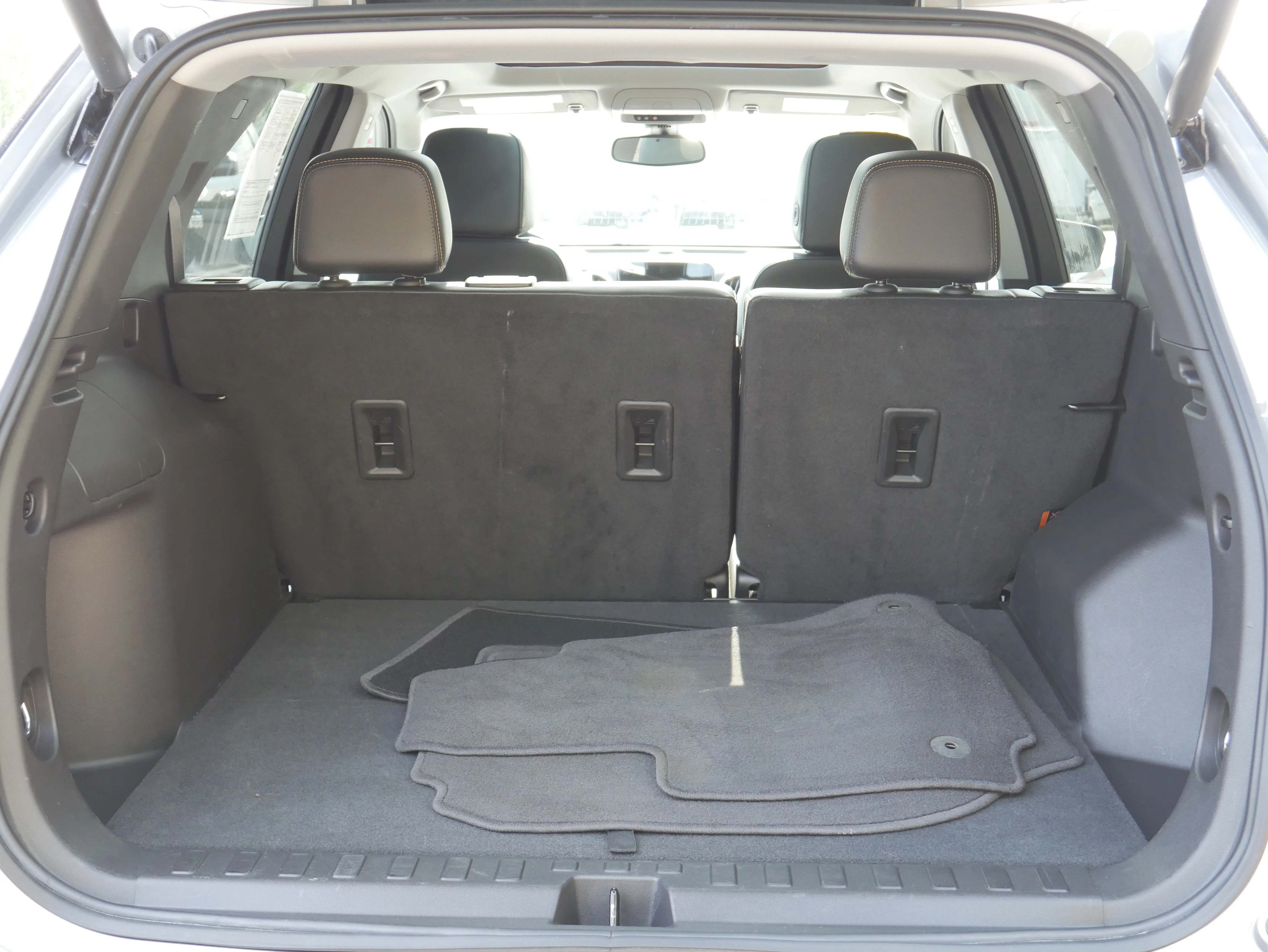 2024 Chevrolet Equinox Premier - Photo 6