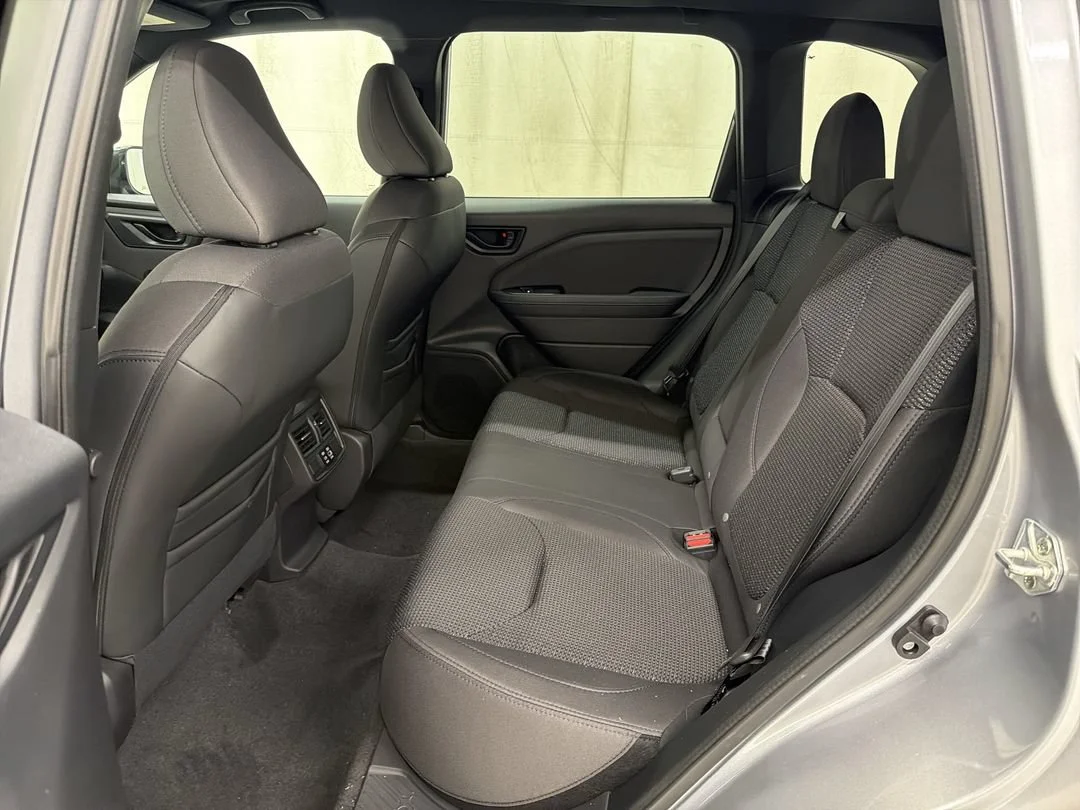 New 2026 Ice Silver Metallic Subaru Premium image 19
