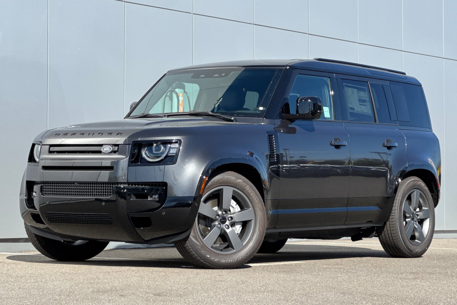 2026 Land Rover Defender
