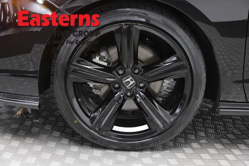 Used 2025 Black Honda Sport-L image 31