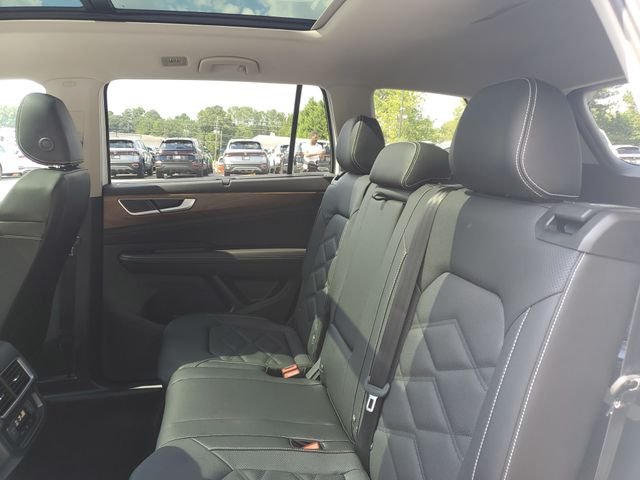 2026 Volkswagen Atlas SE w/Tech - Photo 9