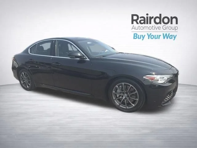 2018 Alfa Romeo Giulia Base