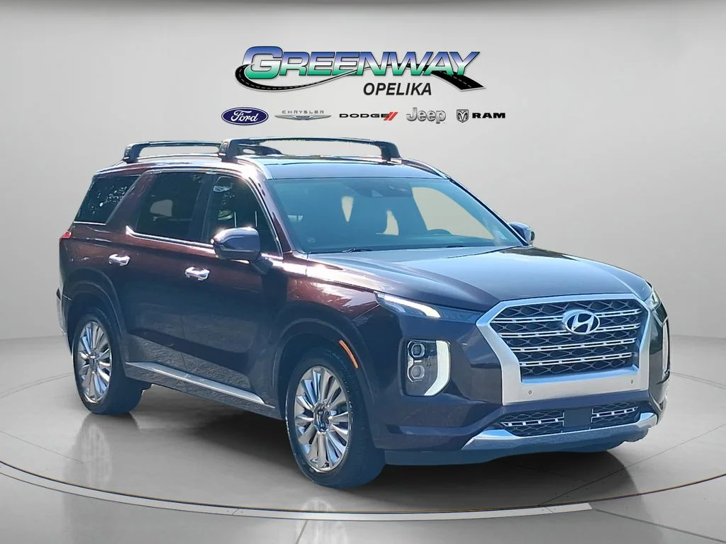 Used 2020 Red Hyundai Limited image 1