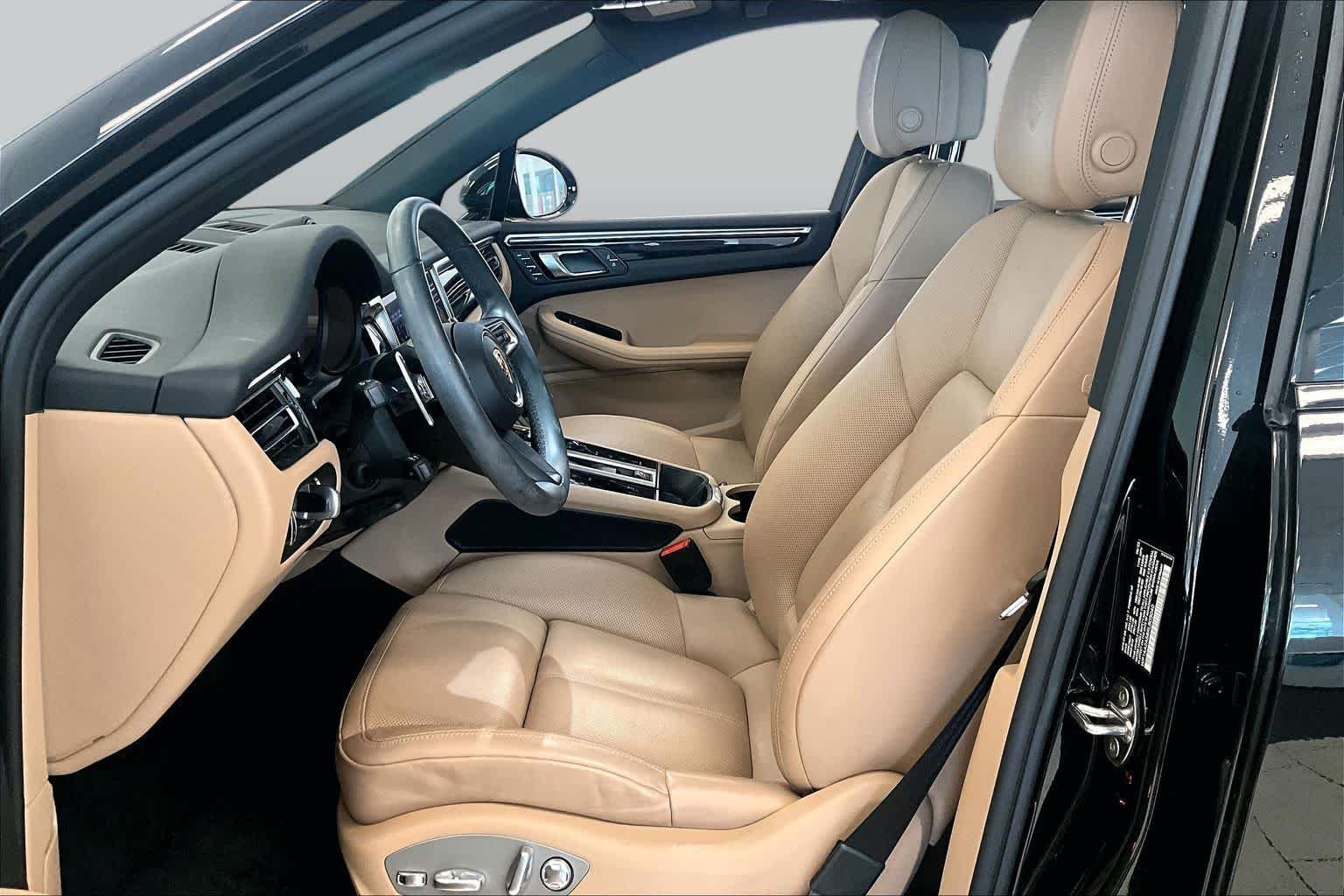 Used 2024 Black Porsche  image 7
