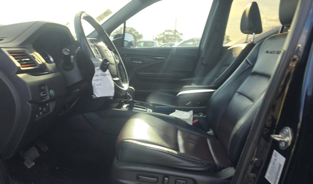 Used 2019 Black Honda Black Edition image 5