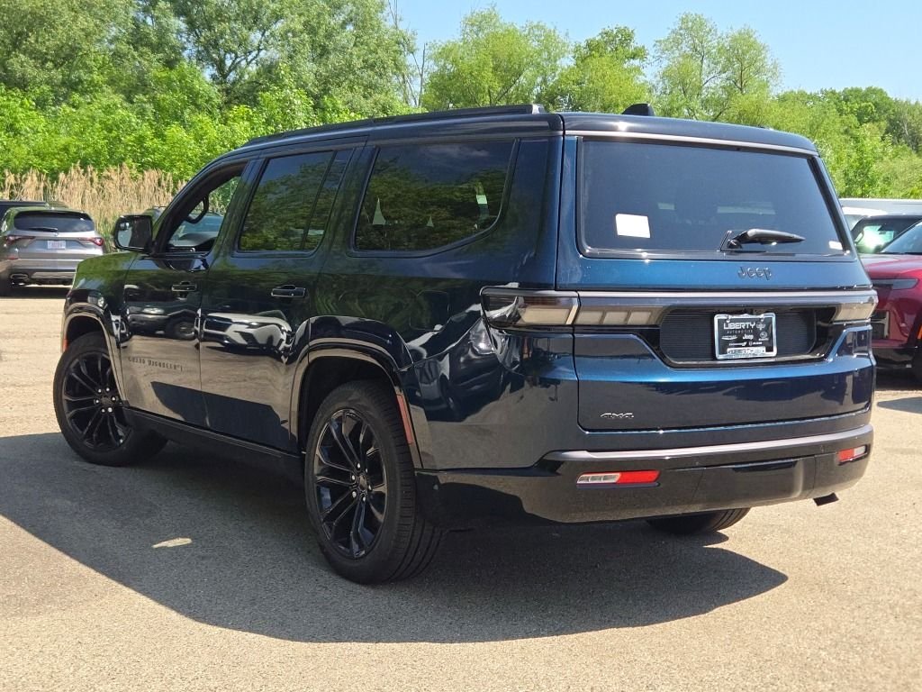 New 2026 Fathom Blue Pearl-Coat Exterior Paint (Late Availability) Jeep Summit Reserve image 16