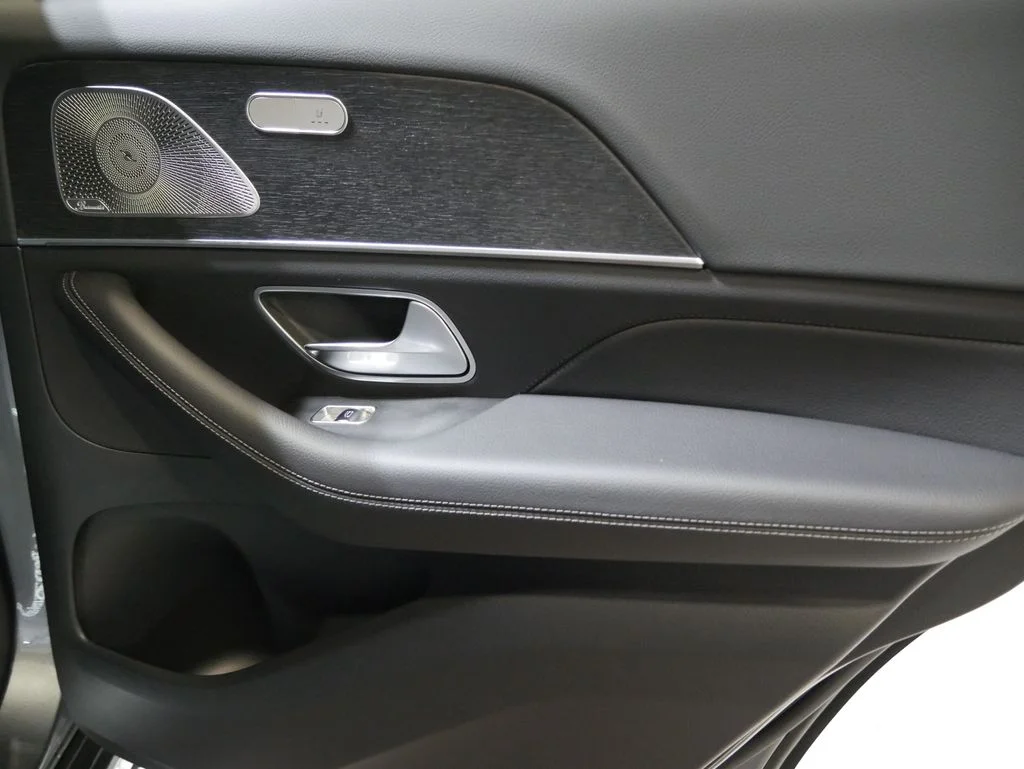 New 2026 Selenite Grey Metallic Mercedes-Benz GLE 350 image 32
