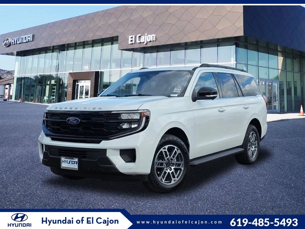 2025 Ford Expedition Active 4x4's photo