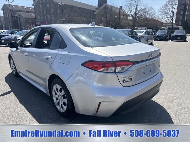 2024 Toyota Corolla LE - Photo 8