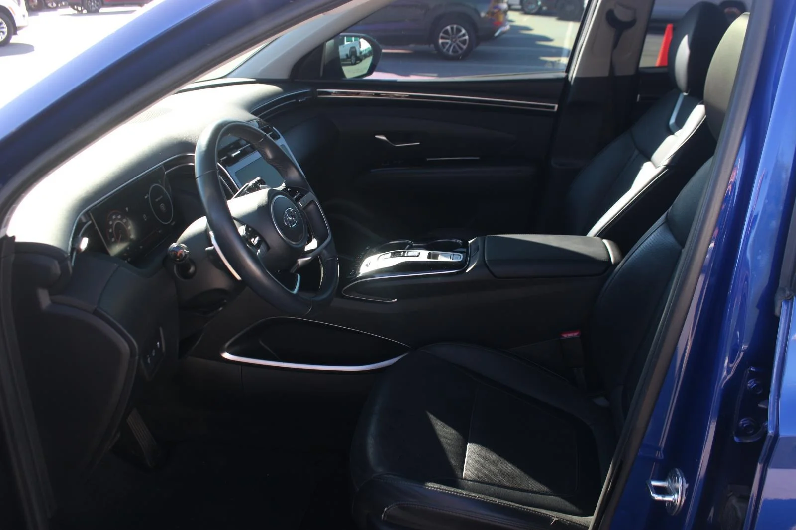 Used 2022 Blue Hyundai Limited image 15