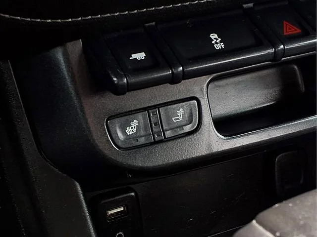 Used 2018 DARK SLATE METALLIC GMC 4WD SLT image 11