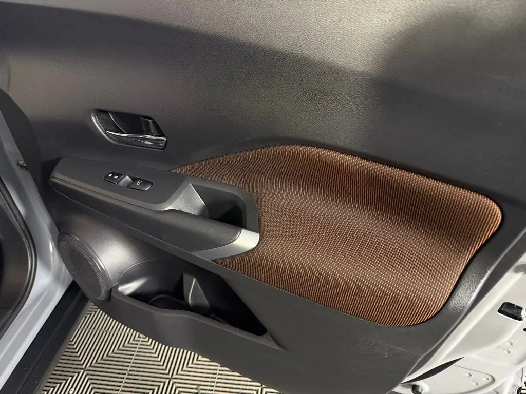Certified Used 2022 Gray Nissan SR image 30