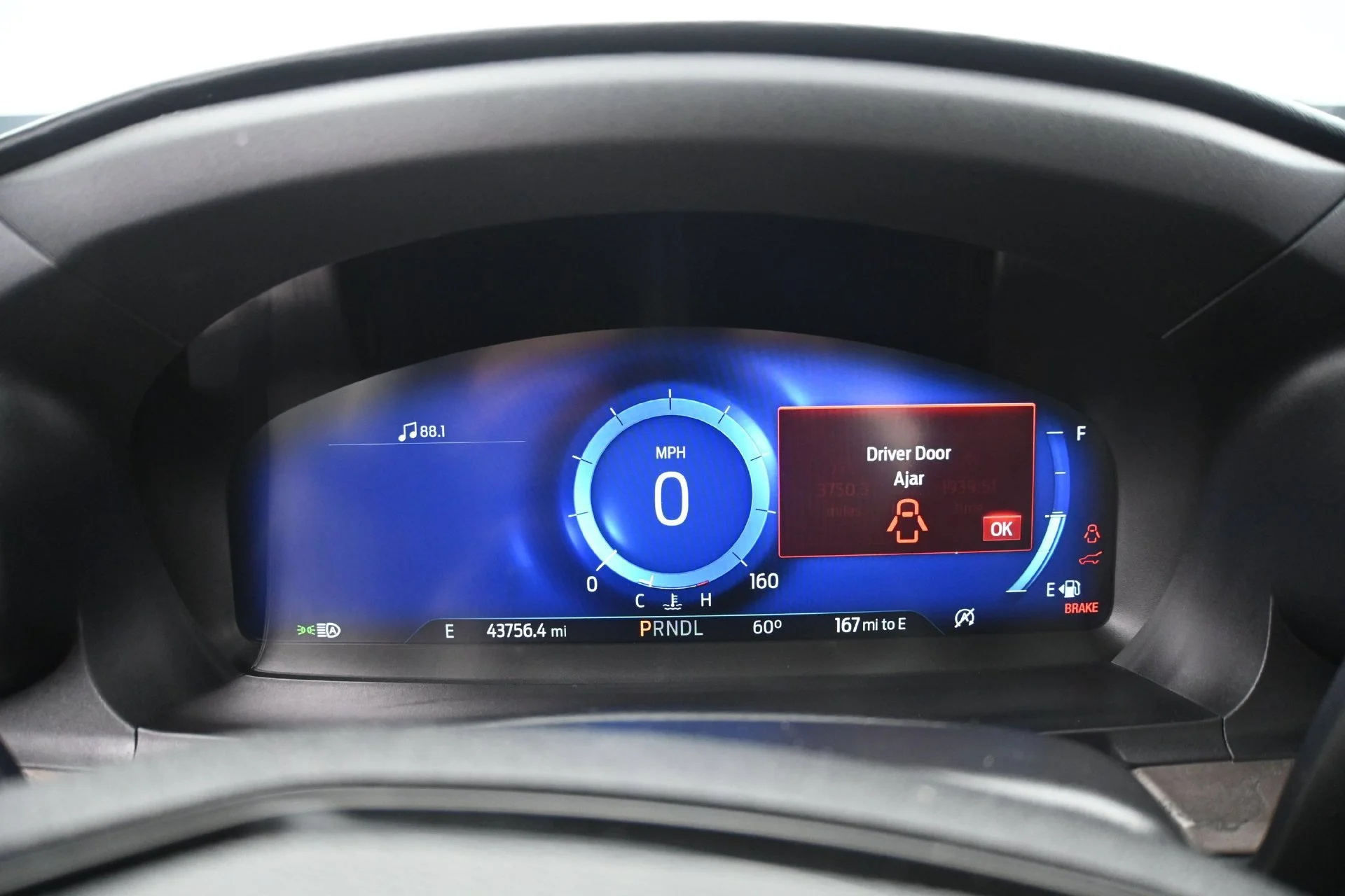 Used 2022 Black Ford Platinum image 25