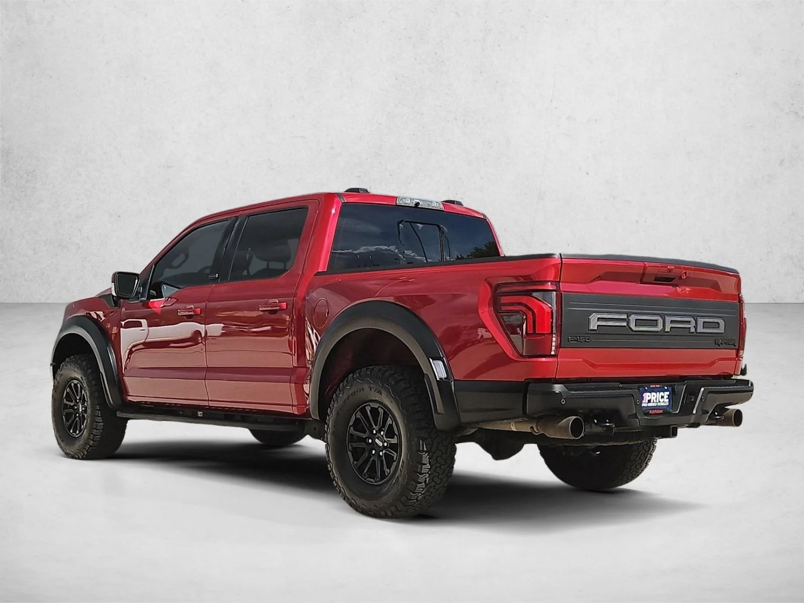 Used 2025 Rapid Red Metallic Tinted Clearcoat Ford Raptor image 7