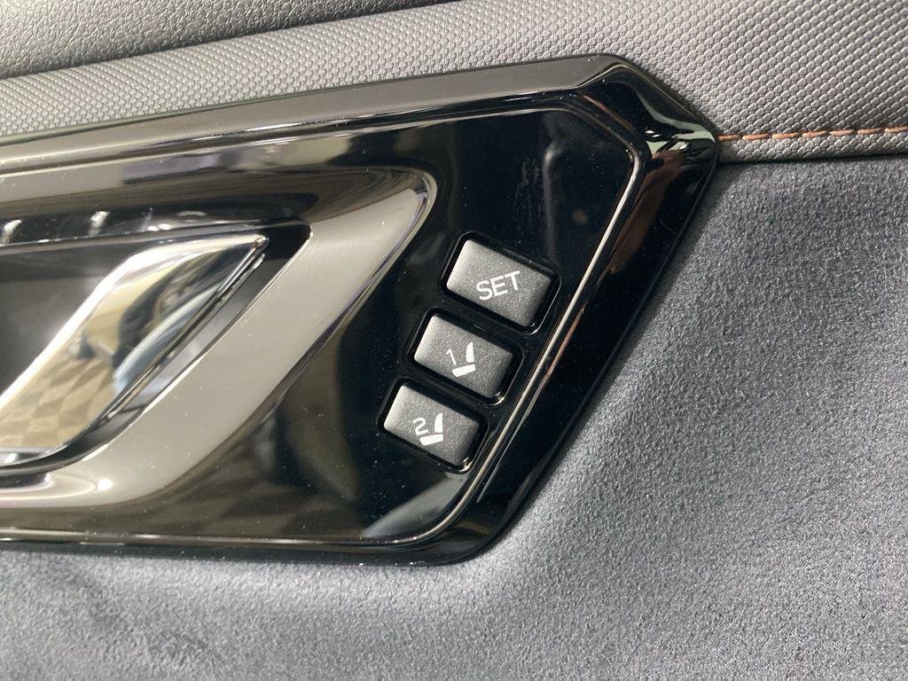 2025 Subaru Forester Touring - Photo 26