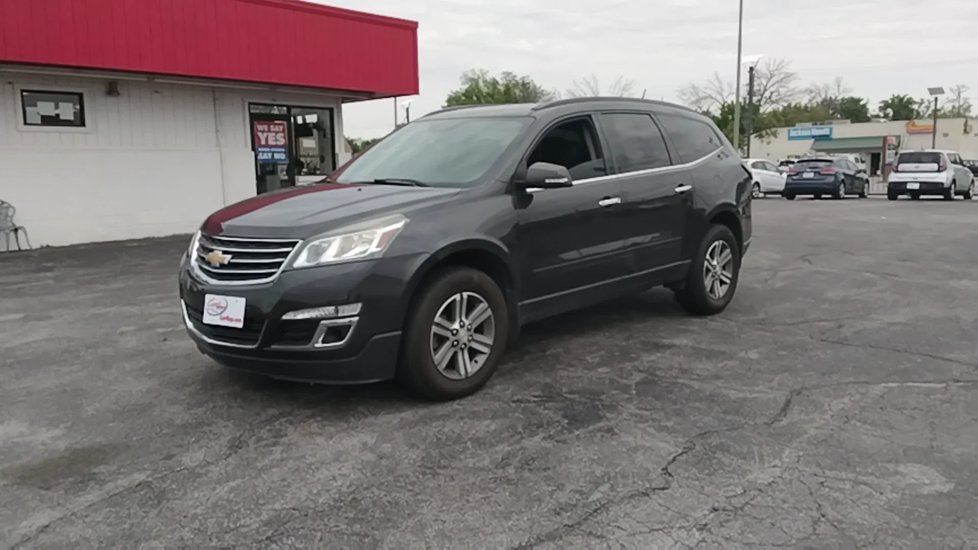 2017 Chevrolet Traverse 2LT FWD's photo
