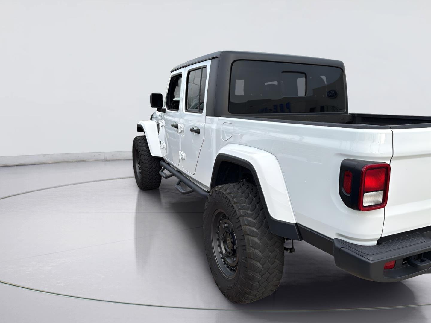 Used 2022 Bright White Clearcoat Jeep Altitude image 7