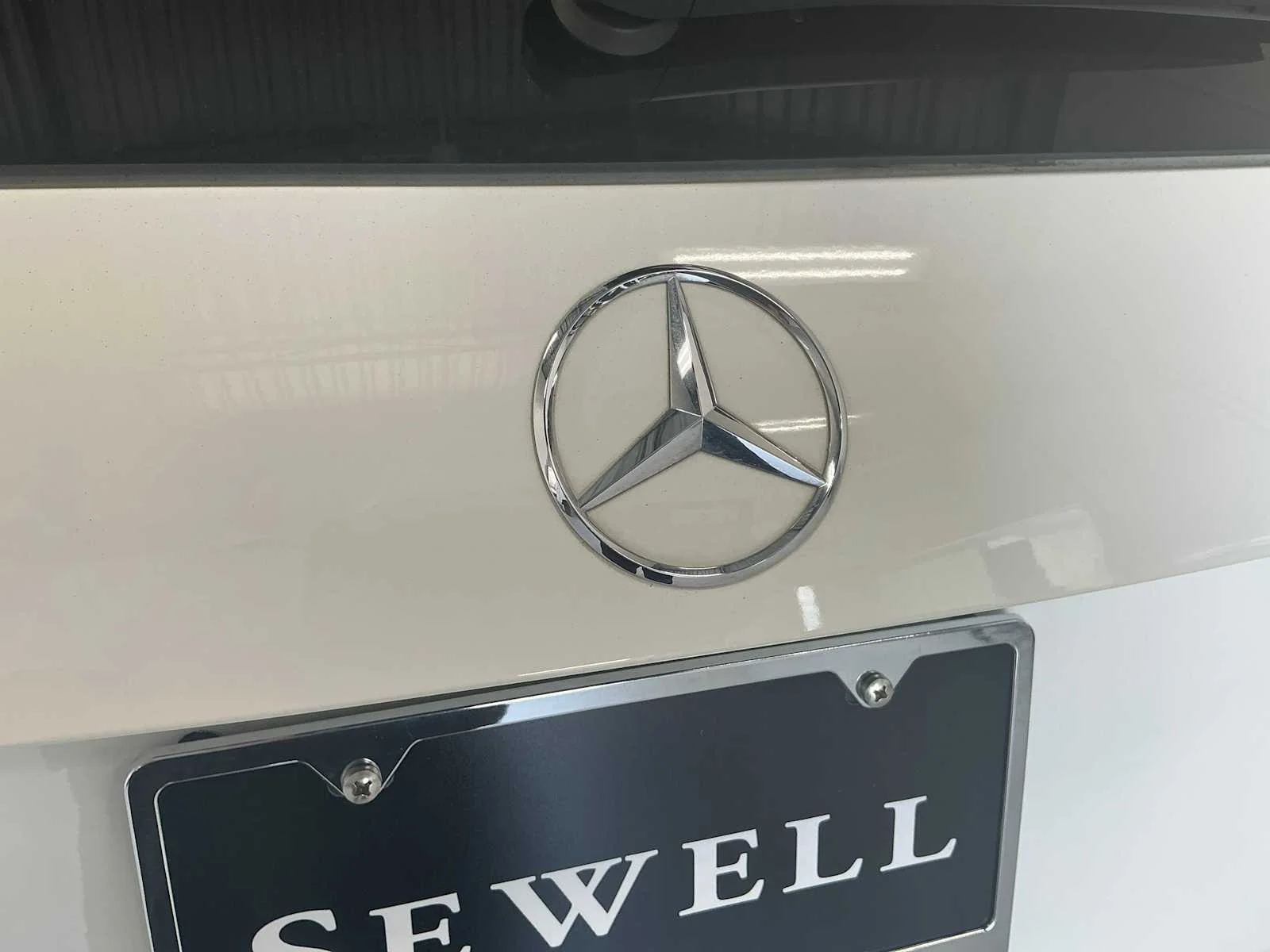 Certified Used 2022 Polar White Mercedes-Benz GLA 250 image 9