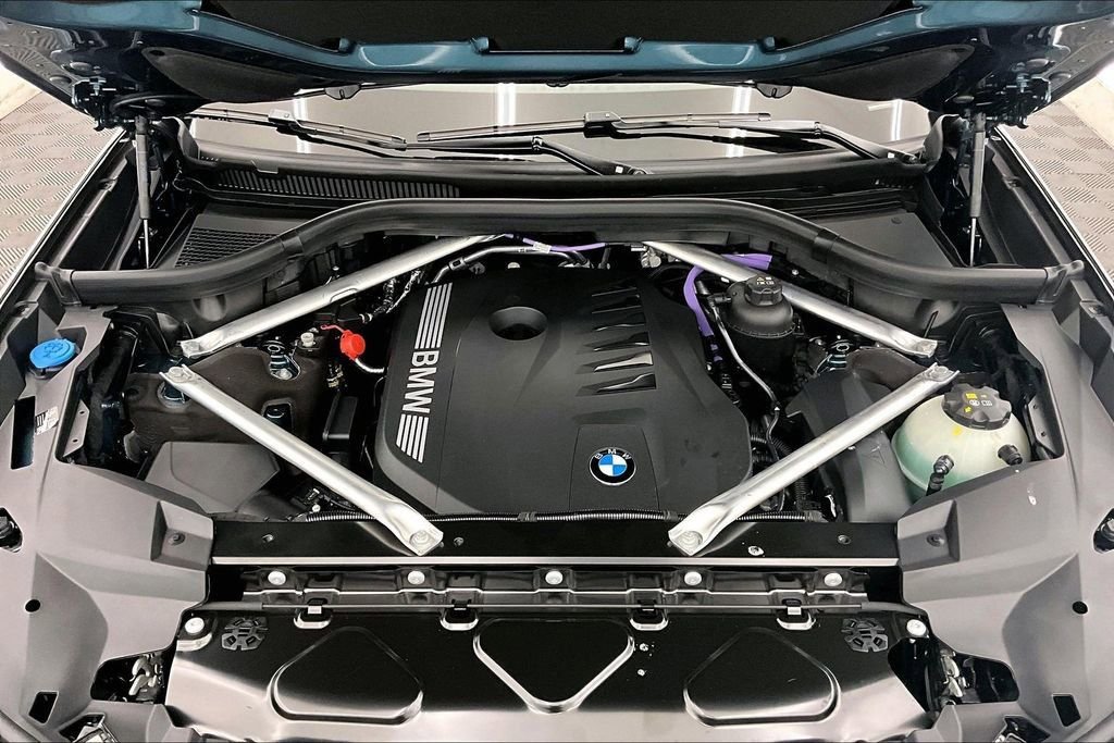 New 2026 Blue Ridge Mountain Metallic BMW xDrive40i image 9