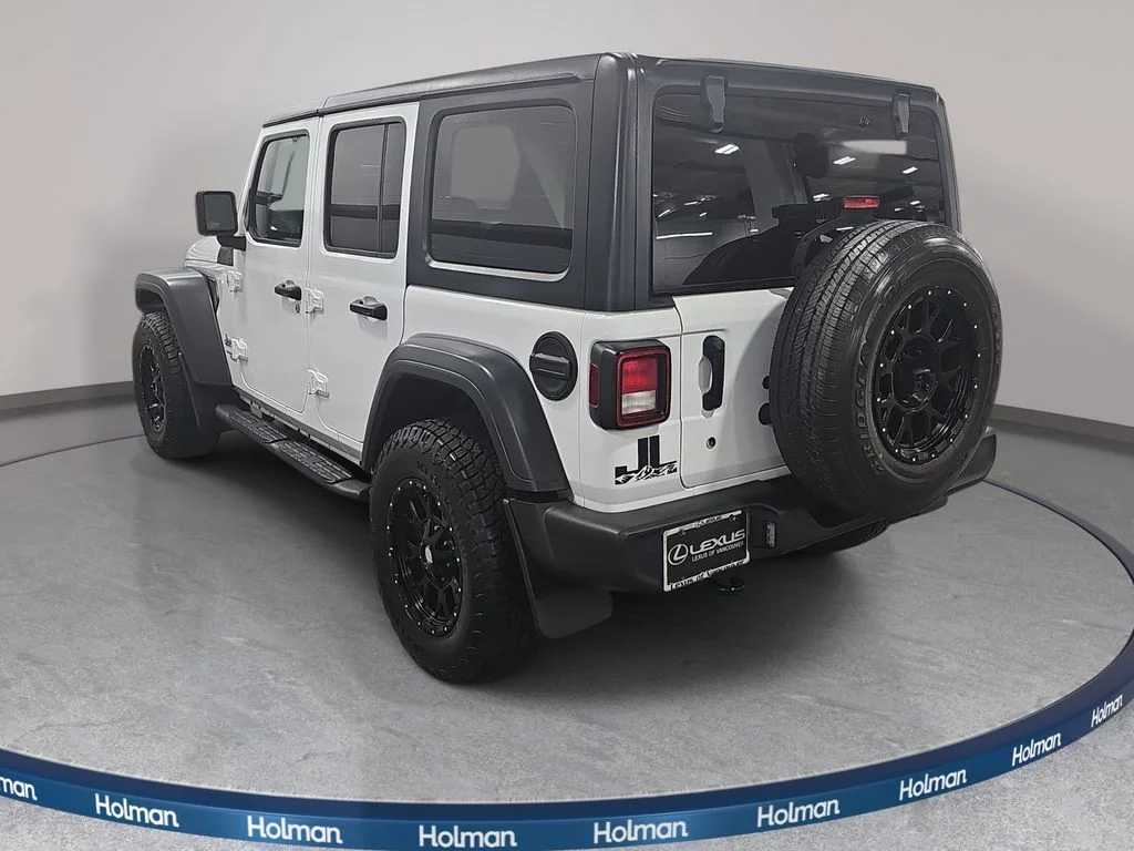 Used 2018 White Jeep Unlimited Sport S image 8