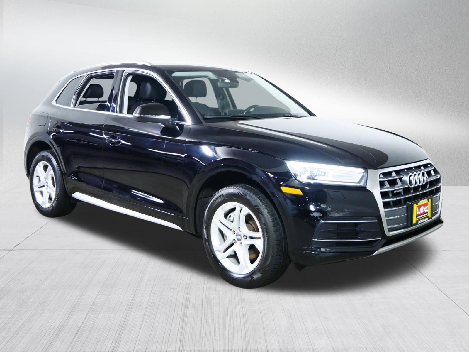 2019 Audi Q5 2.0T quattro S tronic Premium's photo