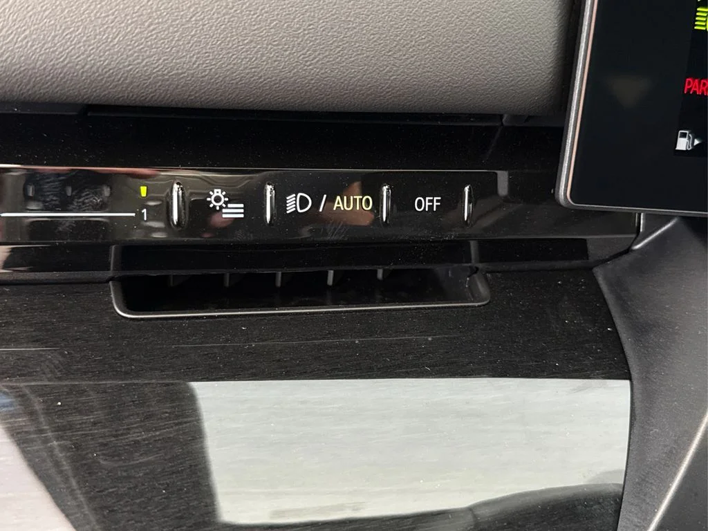 2026 BMW 5 Series 530i - Photo 24