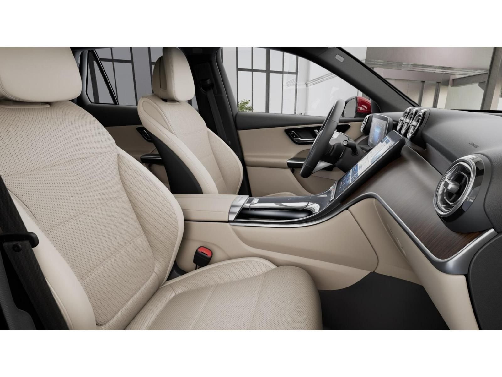 New 2027 MANUFAKTUR Patagonia Red Metallic Mercedes-Benz GLC 300 image 4