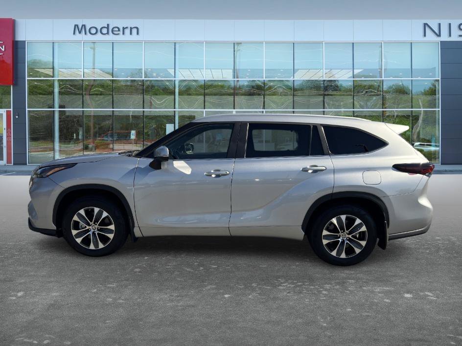 Used 2024 Celestial Silver Metallic Toyota LE image 8
