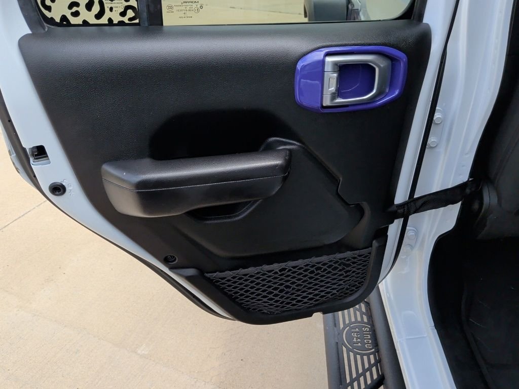 Used 2020 White Jeep Unlimited Sport S image 33