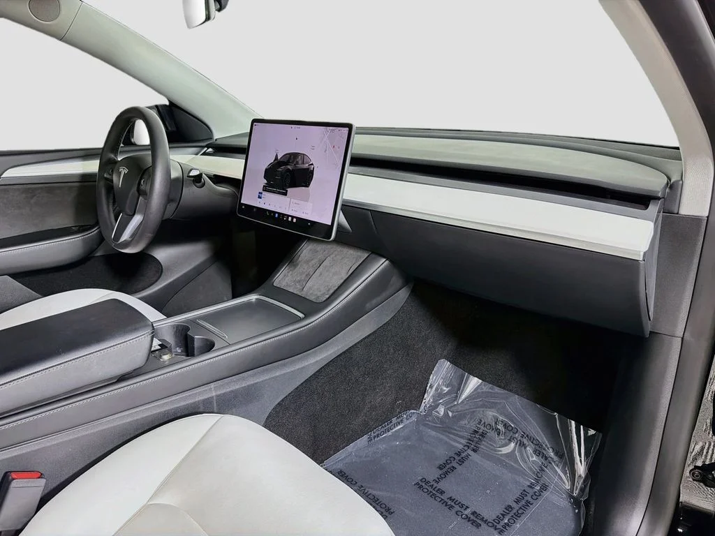 Used 2023 Black Tesla Performance image 29