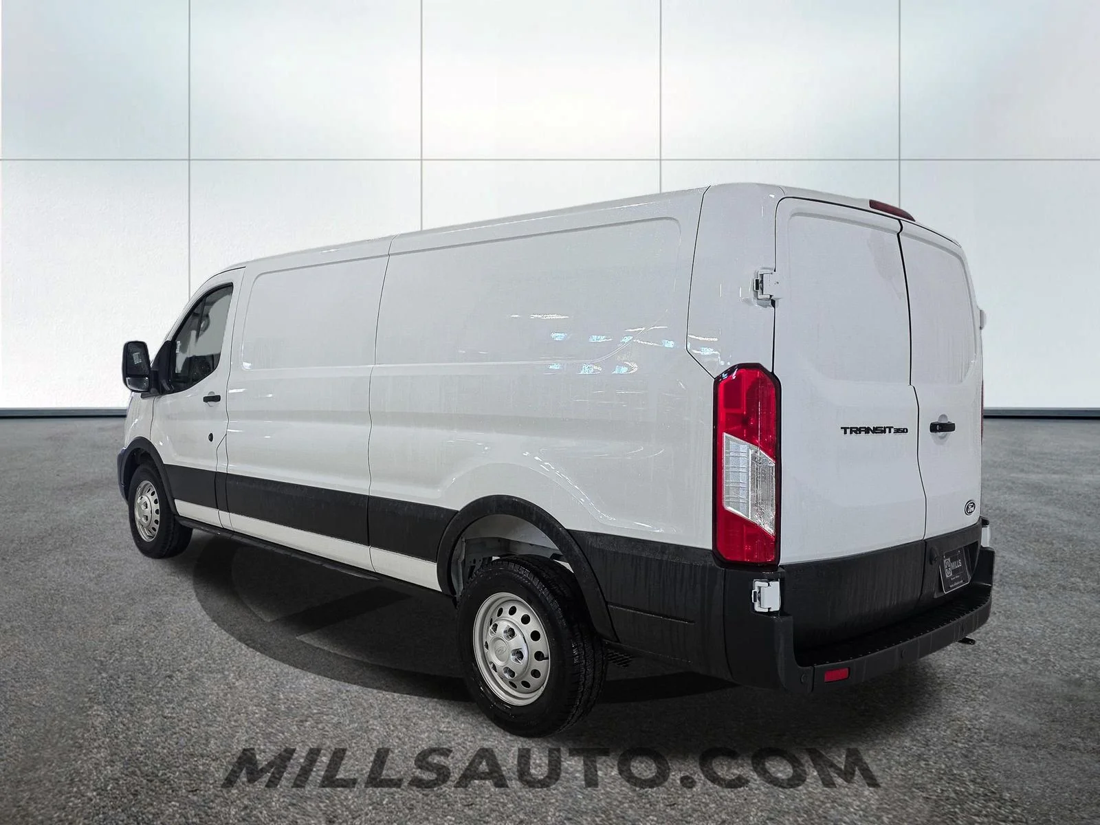 New 2026 Oxford White Ford Cargo Van image 4