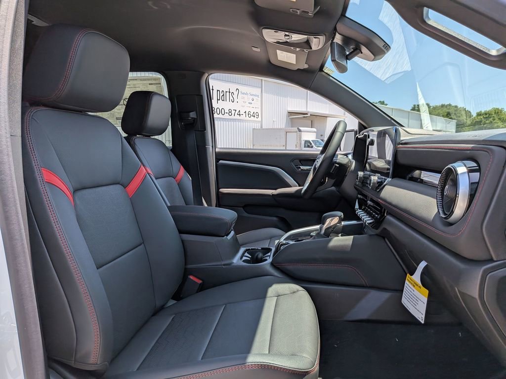 New 2026 Summit White Chevrolet Z71 image 30