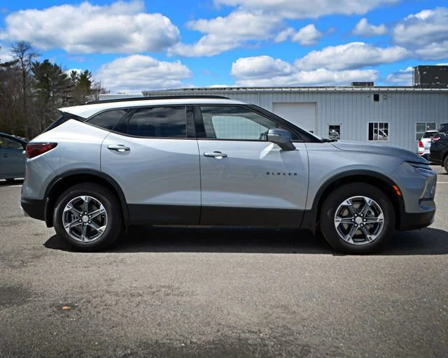 2025 Chevrolet Blazer 3LT - Photo 7