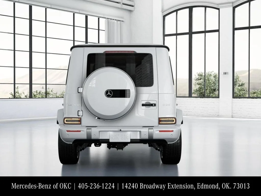 New 2027 MANUFAKTUR Moonlight White Metallic Mercedes-Benz AMG® G 63 SUV image 25