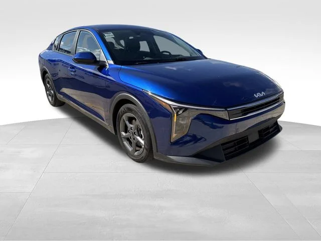 Used 2025 Blue Kia LXS image 5