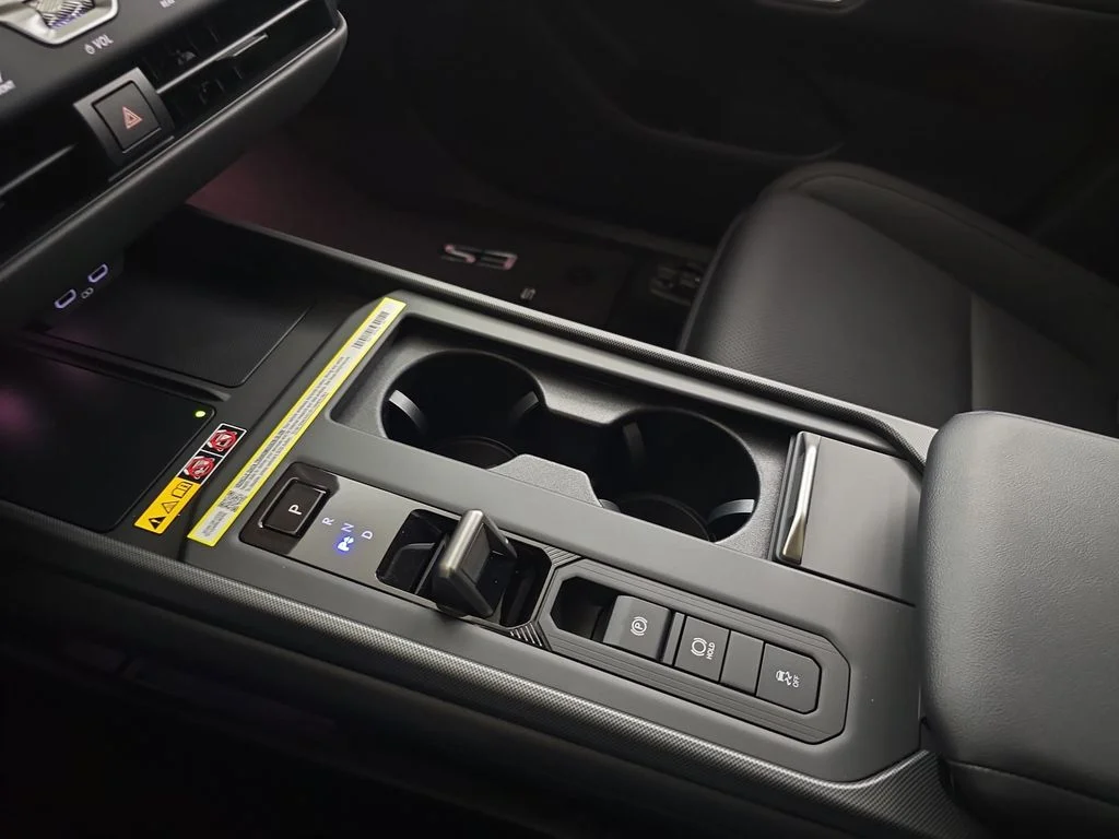 New 2026 Iridium Lexus PREMIUM AWD image 23