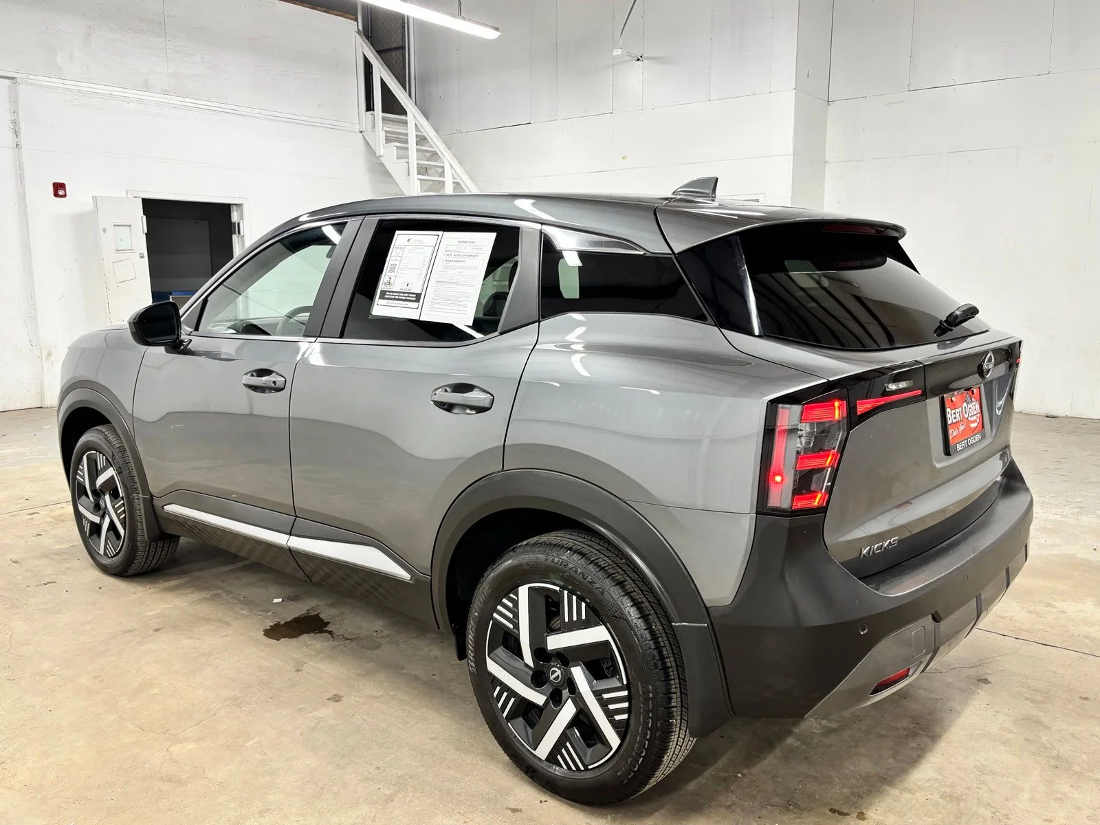 Used 2025 Gray Nissan SV image 5