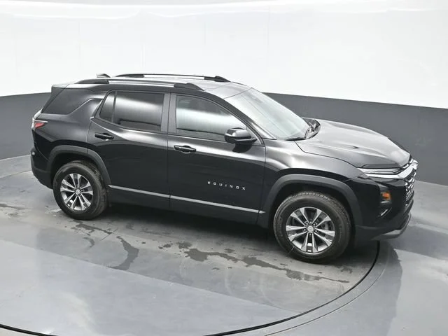 2027 Chevrolet Equinox LT - Photo 15