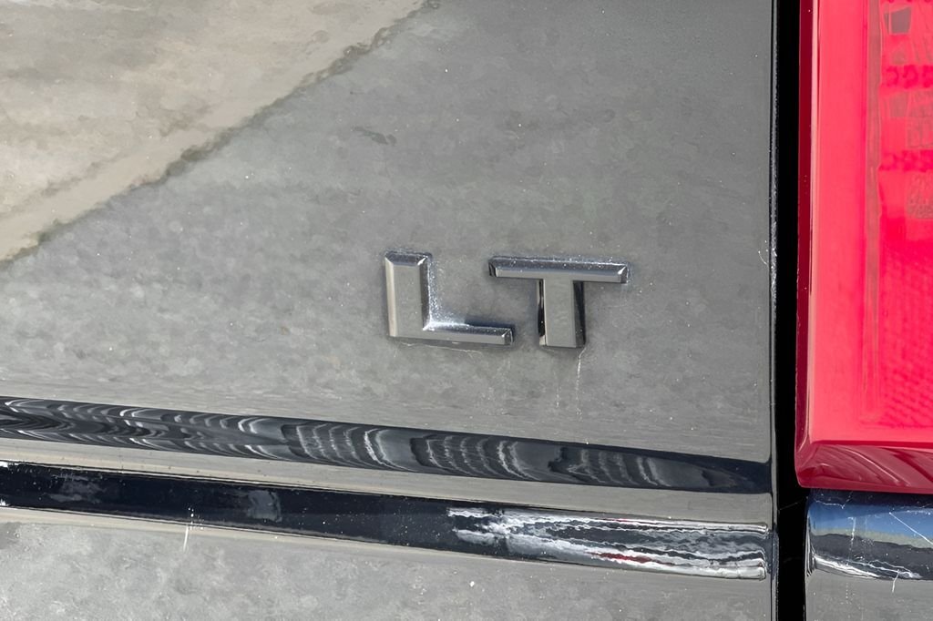 Used 2020 Black Chevrolet LT image 28