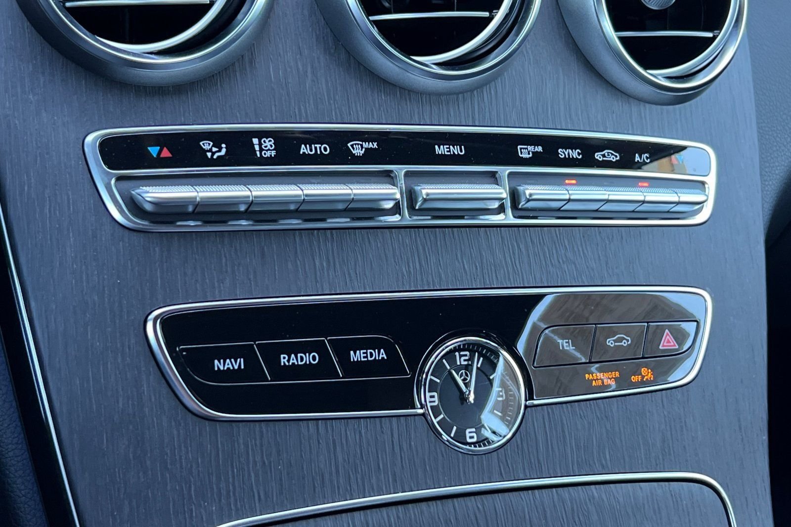 Used 2019 Mojave Silver Metallic Mercedes-Benz C 300 image 23