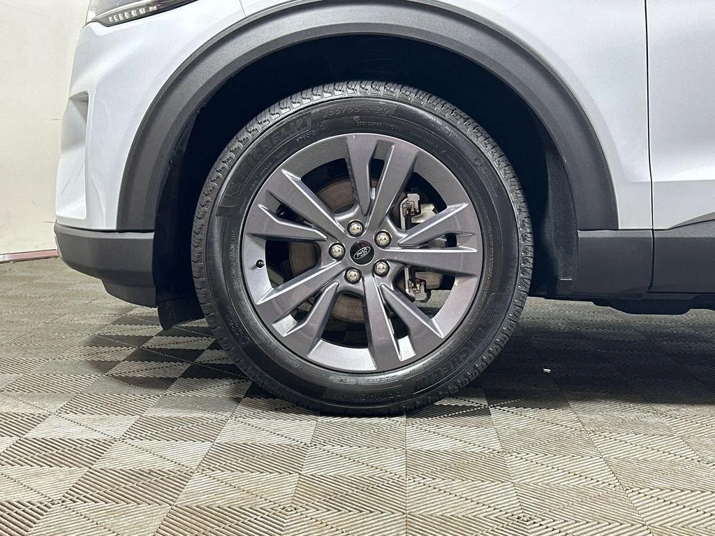 2026 Ford Explorer Active - Photo 6